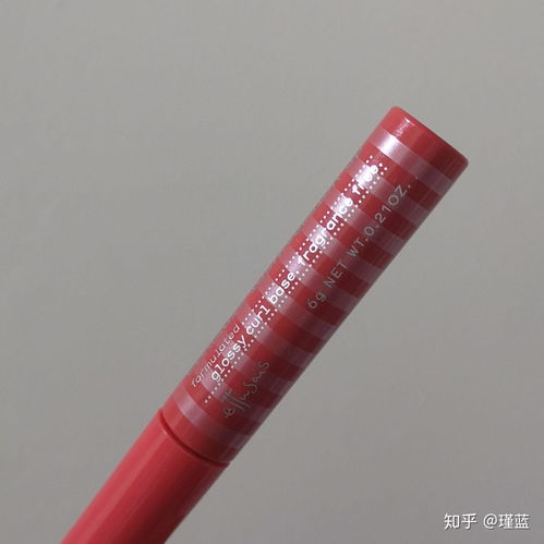 新手化妆入门必备 化妆品与训练用品推荐清单